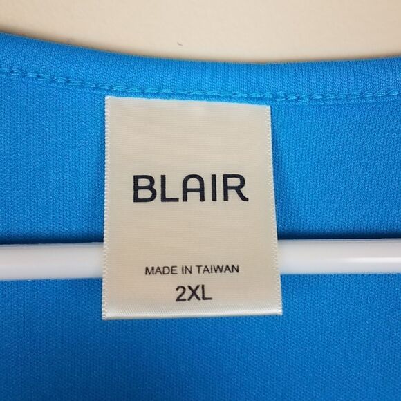 Blair Blue Vneck Top   - Picture 4 of 6